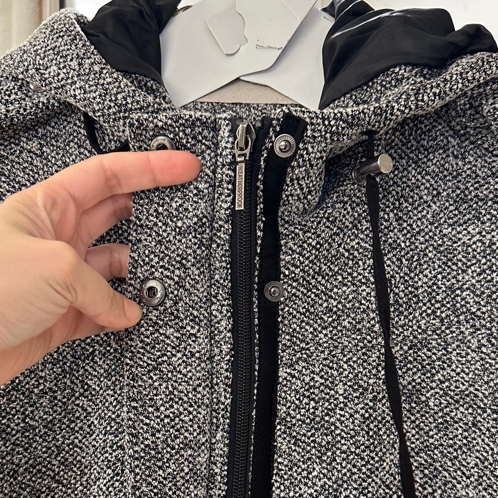 Weatherproof Gray Utility Jacket - image 3